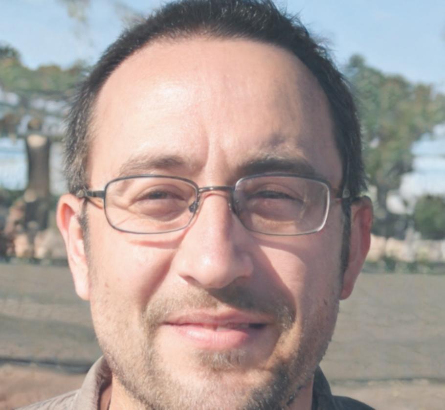 Portrait von Marcus Weber, Finanzanalyst